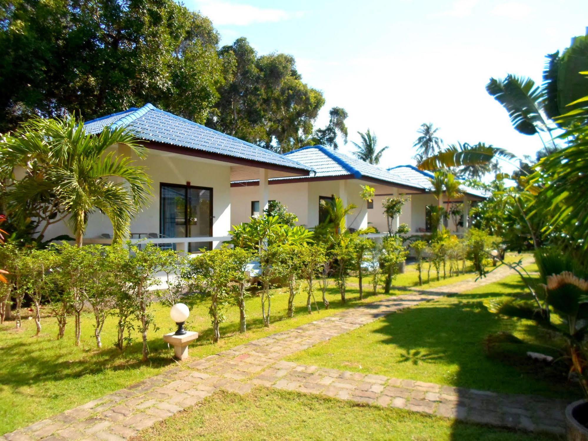 Baan Kuasakul Resort Menam-part Kültér fotó