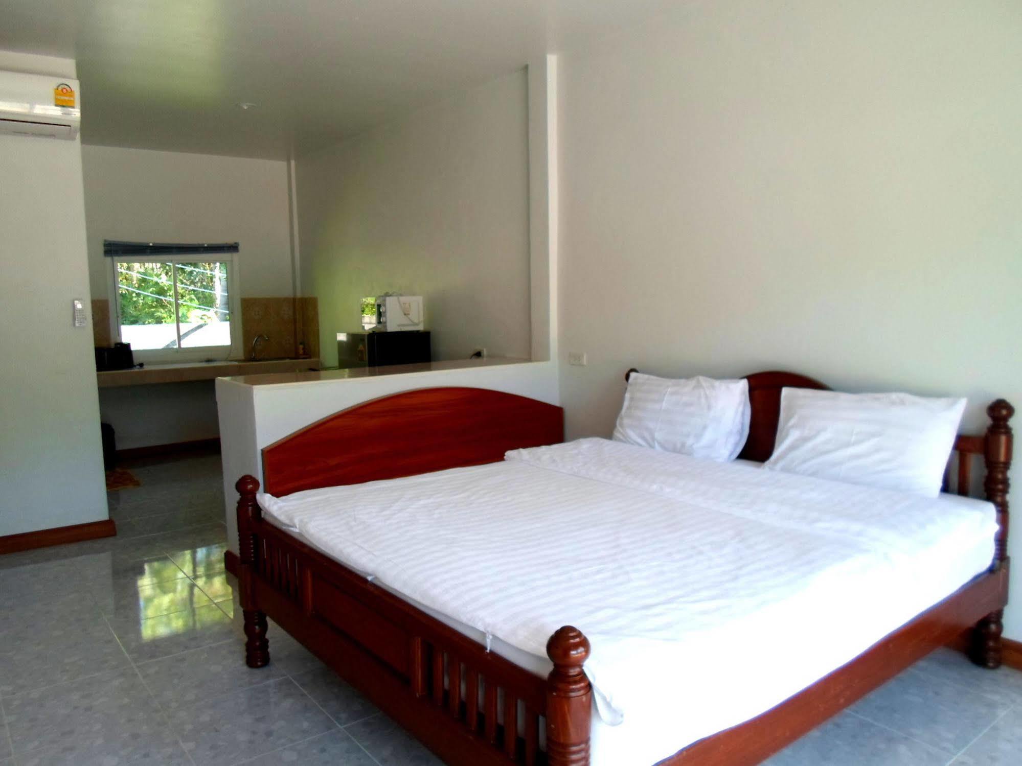 Baan Kuasakul Resort Menam-part Kültér fotó