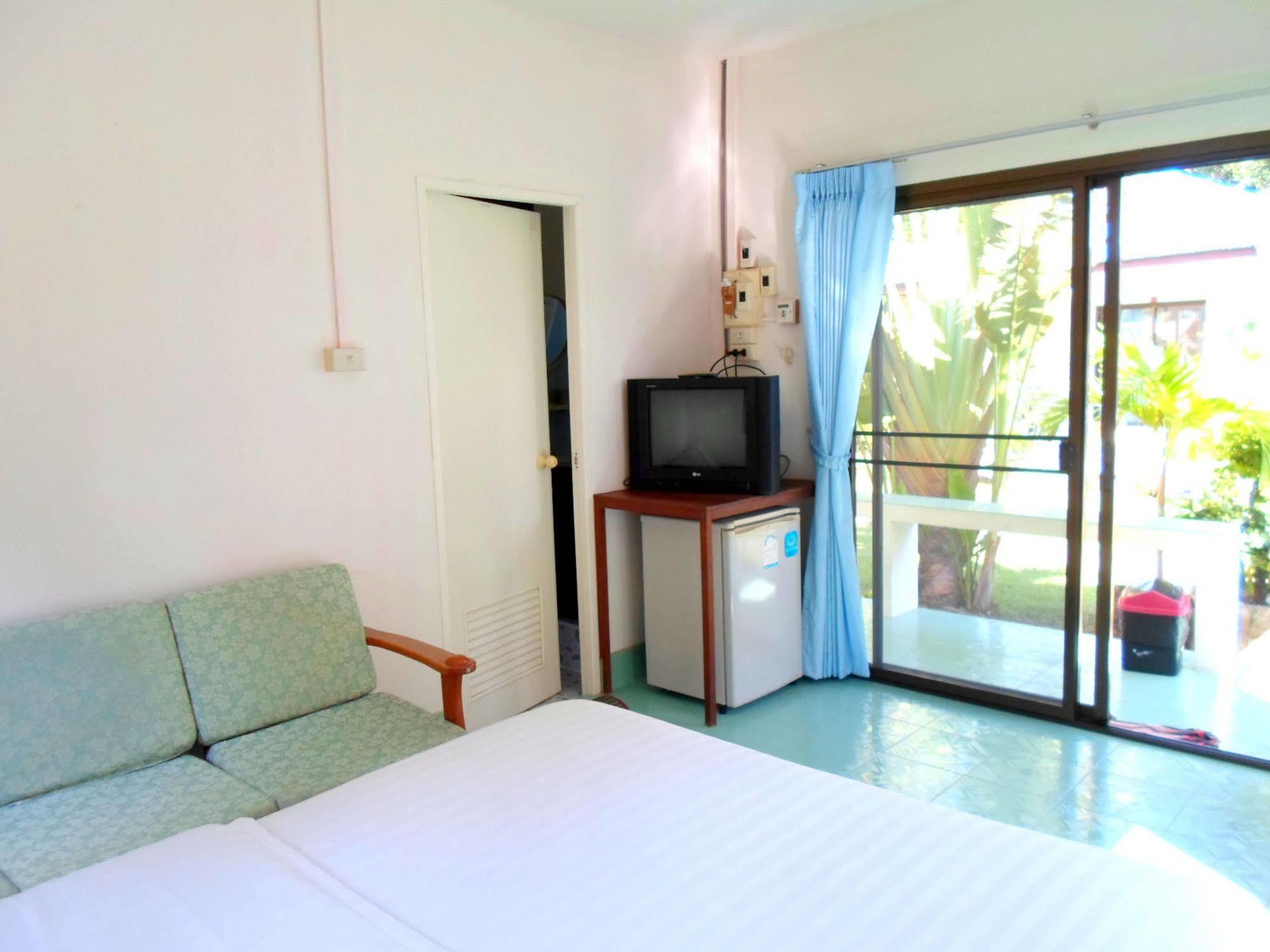Baan Kuasakul Resort Menam-part Kültér fotó