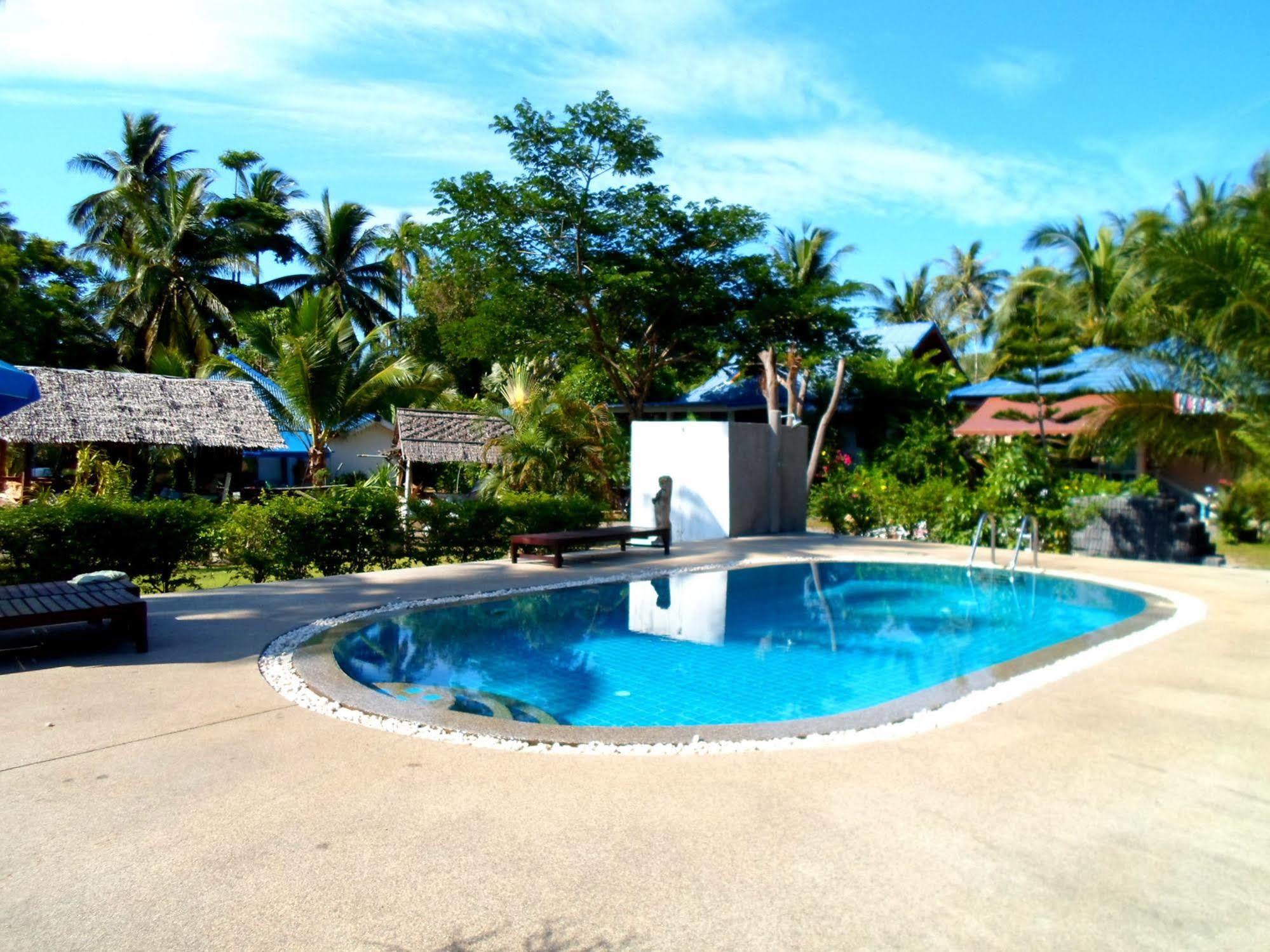 Baan Kuasakul Resort Menam-part Kültér fotó