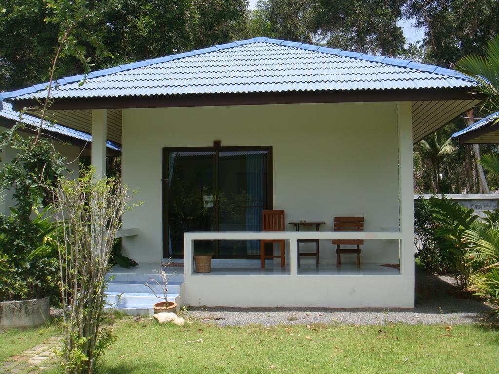 Baan Kuasakul Resort Menam-part Kültér fotó